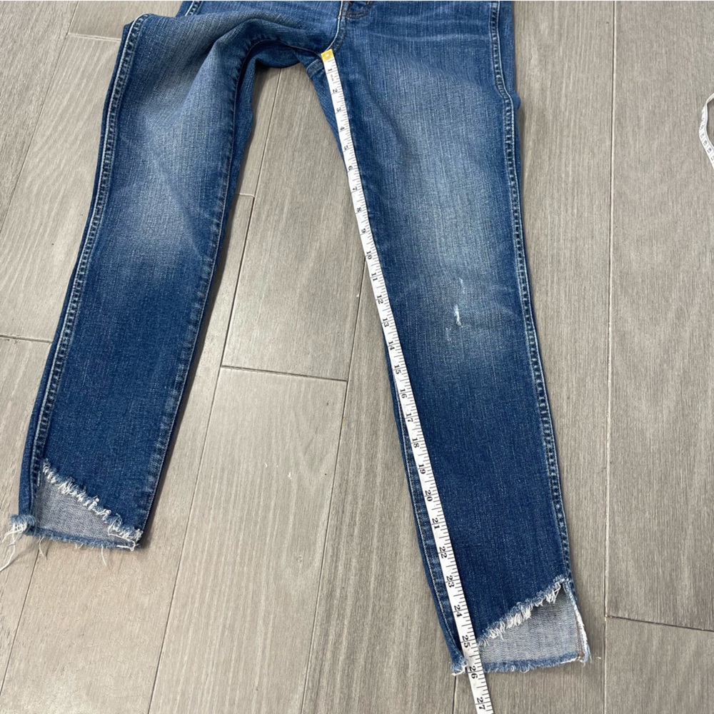 Madewell 10" High Rise Skinny Jeans Cutout Tulip Hem Edition  K5236 Size 25 - Picture 15 of 15